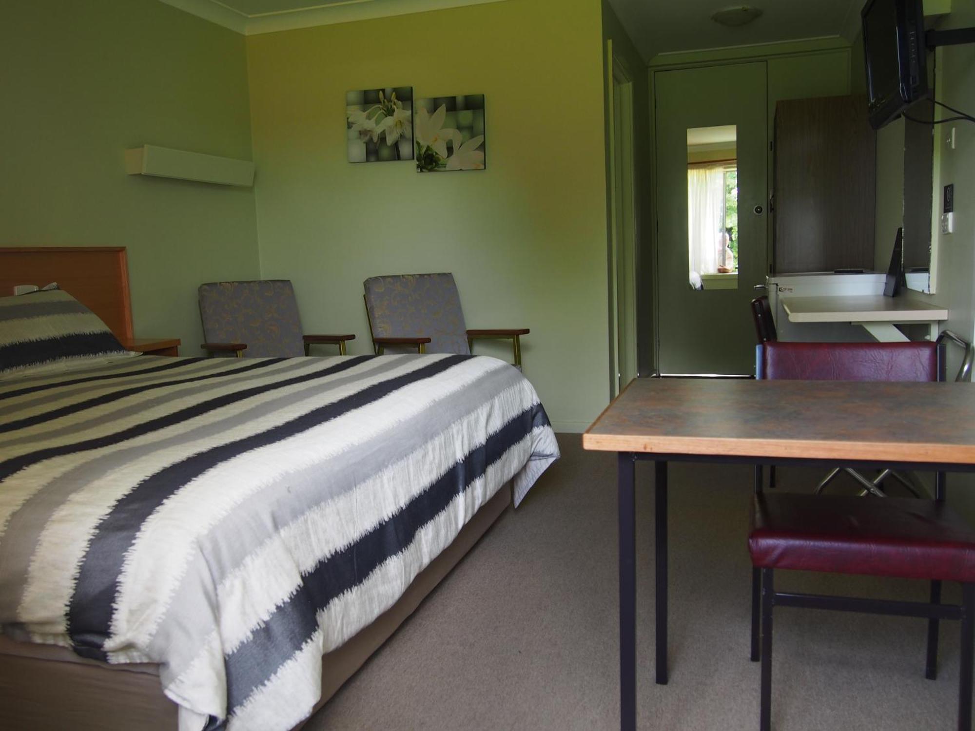 Anna Bella Motel Ґлен-Іннес Номер фото